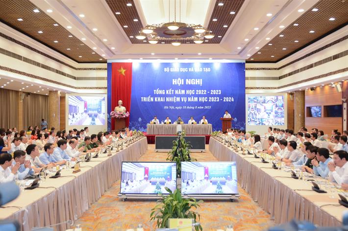 Hội nghị tổng kết năm học 2022-2023, triển khai nhiệm vụ năm học 2023-2024